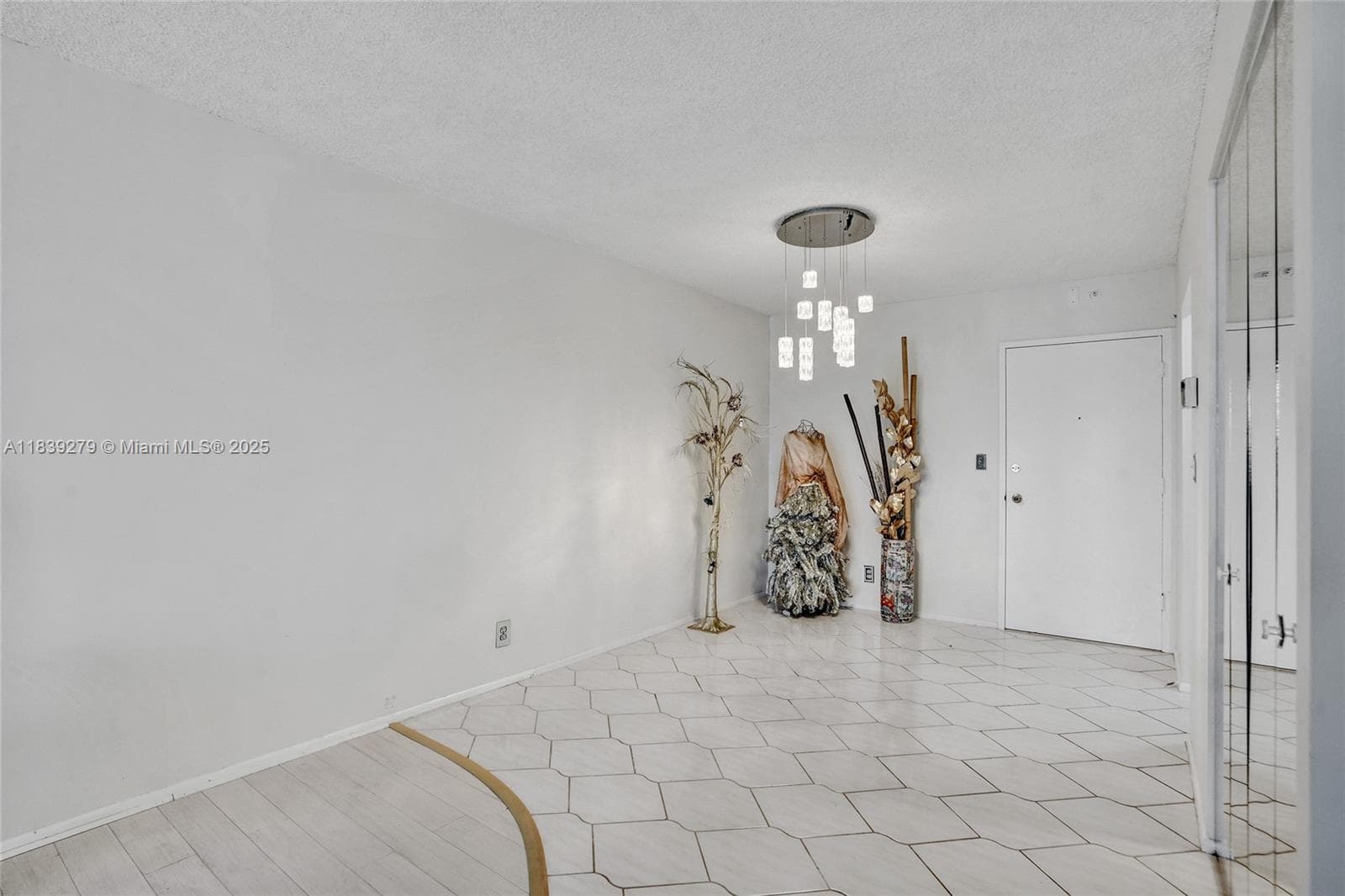 PARLIAMENT HOUSE · #815 in Pompano Beach - Photo 12