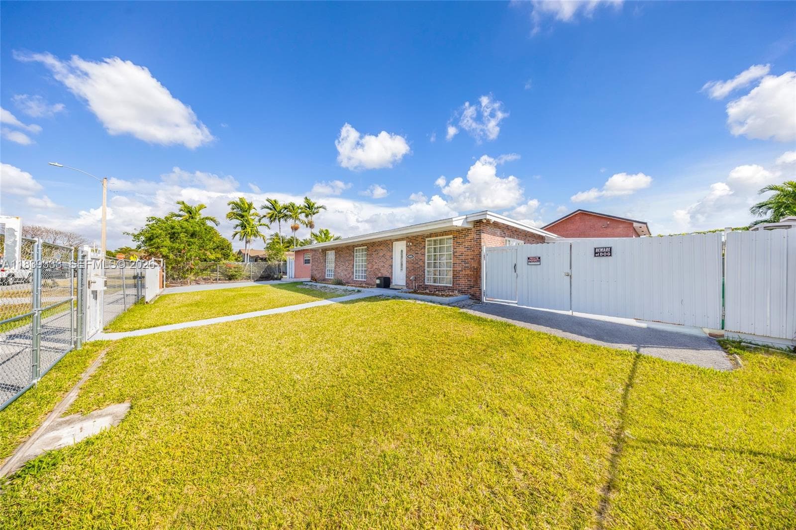 9985 Marlin Road photo 27
