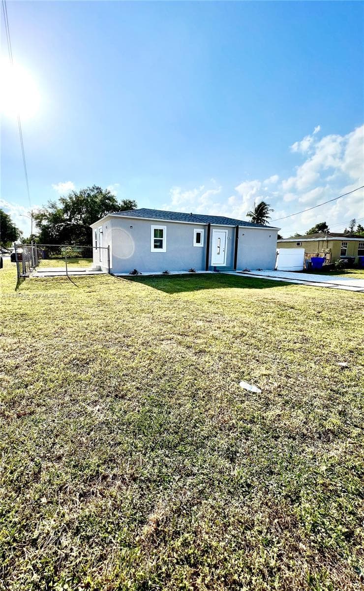 5803 Arthur St photo 16