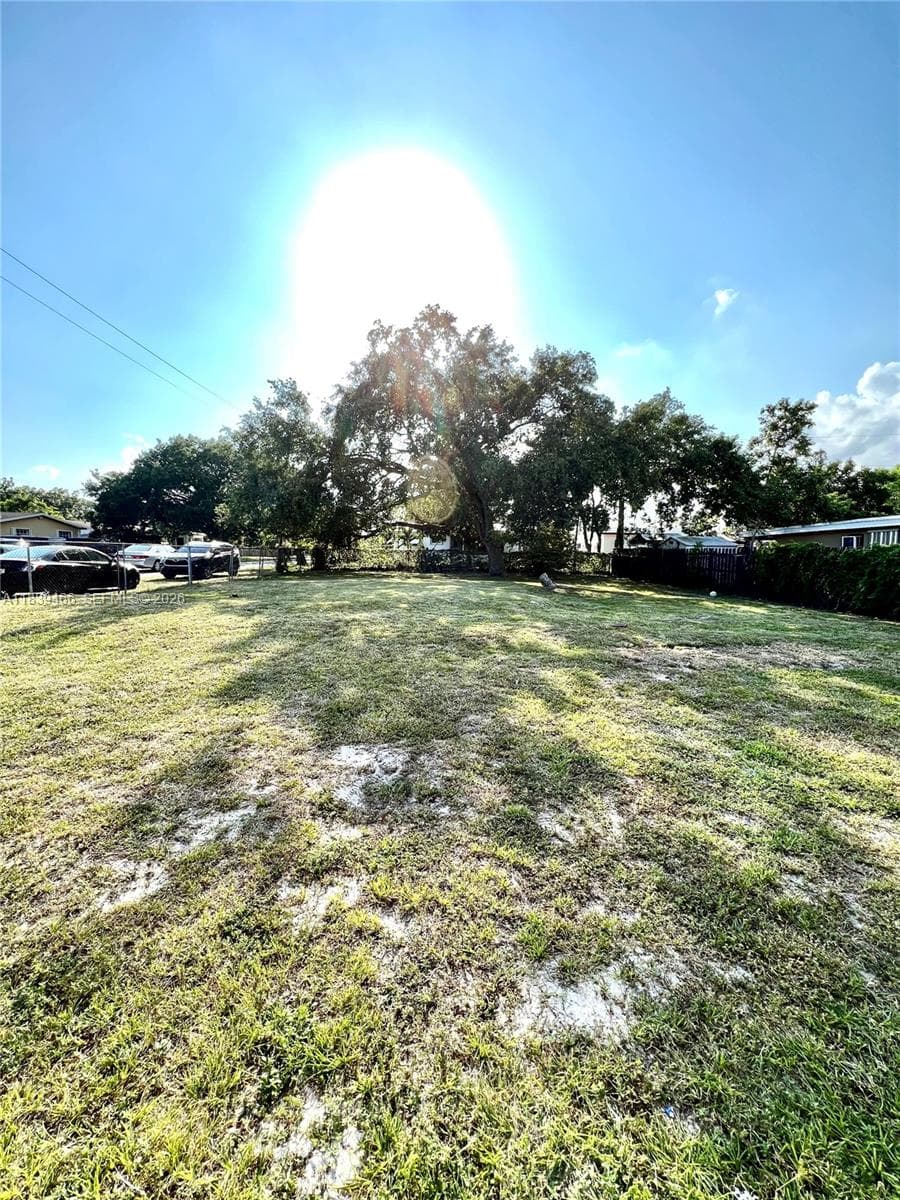 5803 Arthur St photo 19