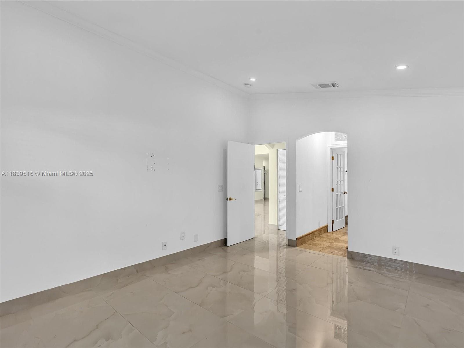 4966 SW 33rd Ter photo 43