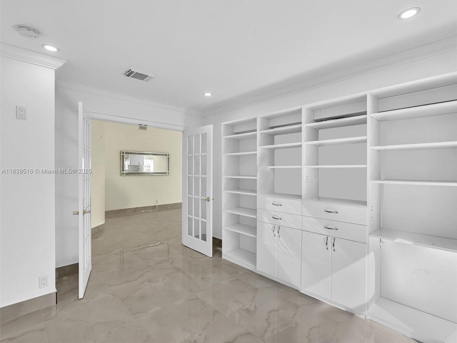 4966 SW 33rd Ter photo 14