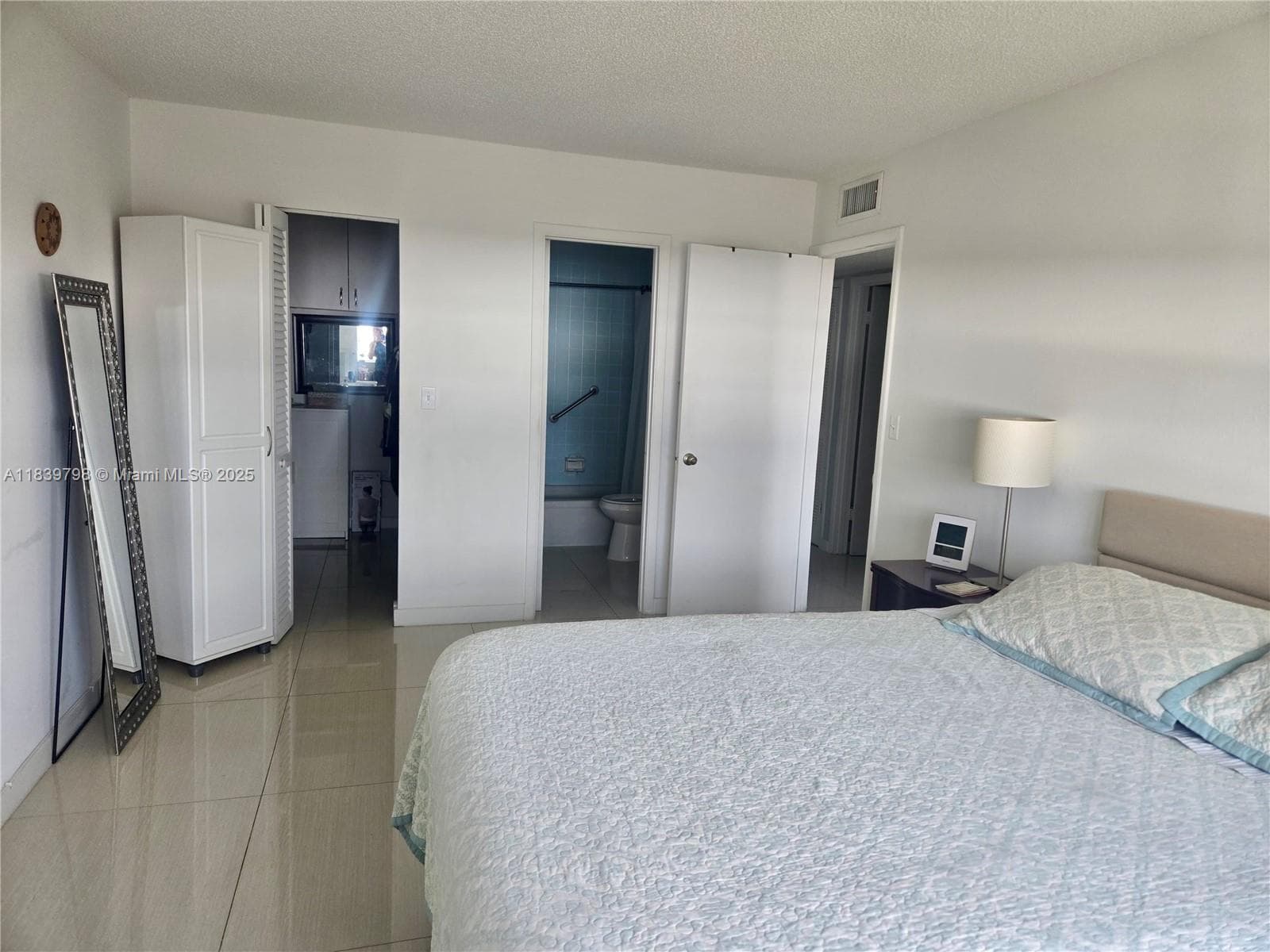 BEVERLY HILLS CONDO NUMBE · #U403 in Hollywood - Photo 11