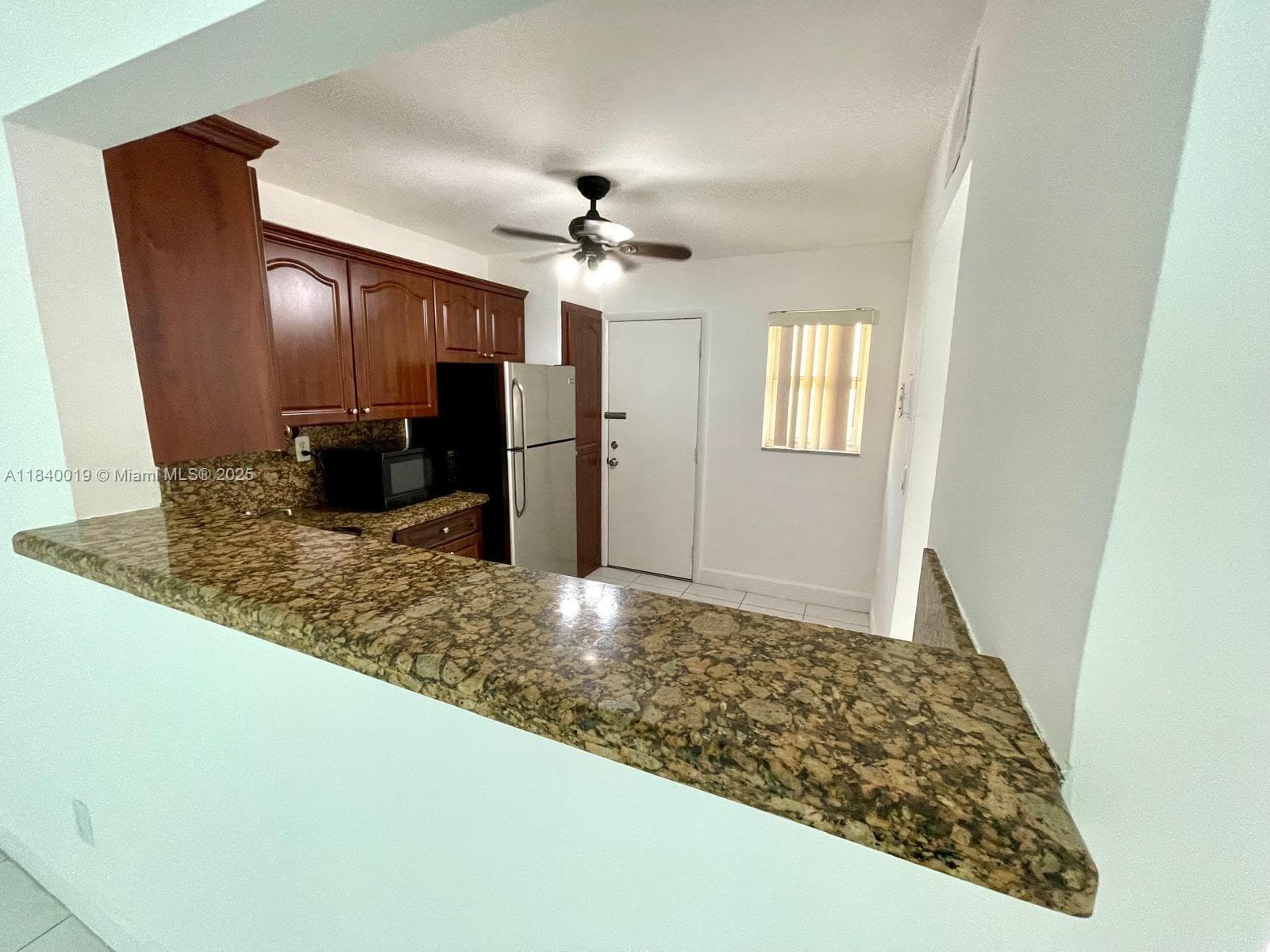 SECOND HORIZONS CONDO · #102 in Miami - Photo 3