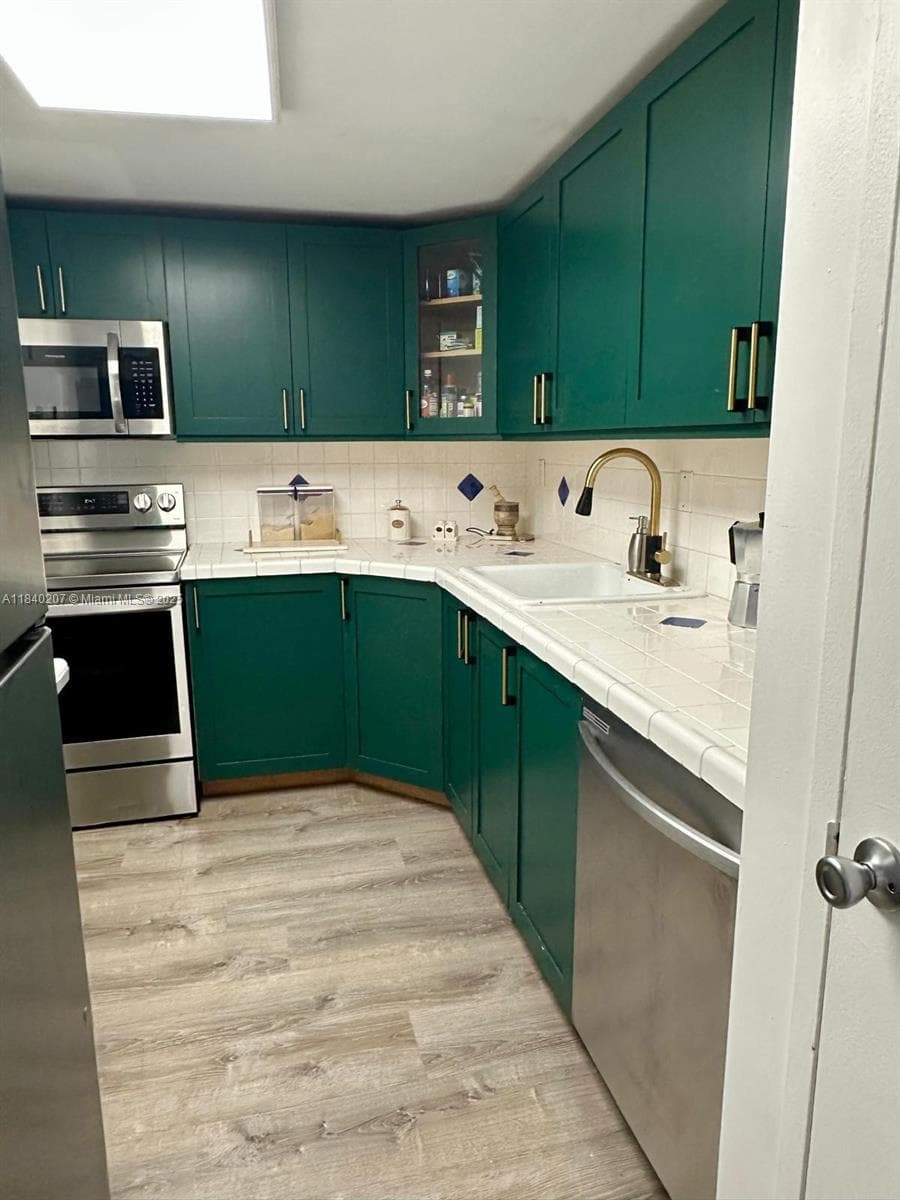 KENNEDY HOUSE CONDO · #16E in North Bay Village - Photo 11