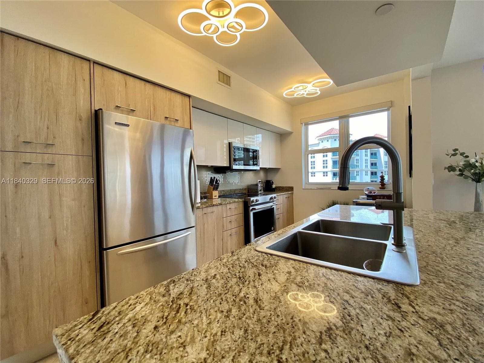 TURNBERRY VILLAGE · #1220 in Aventura - Photo 5
