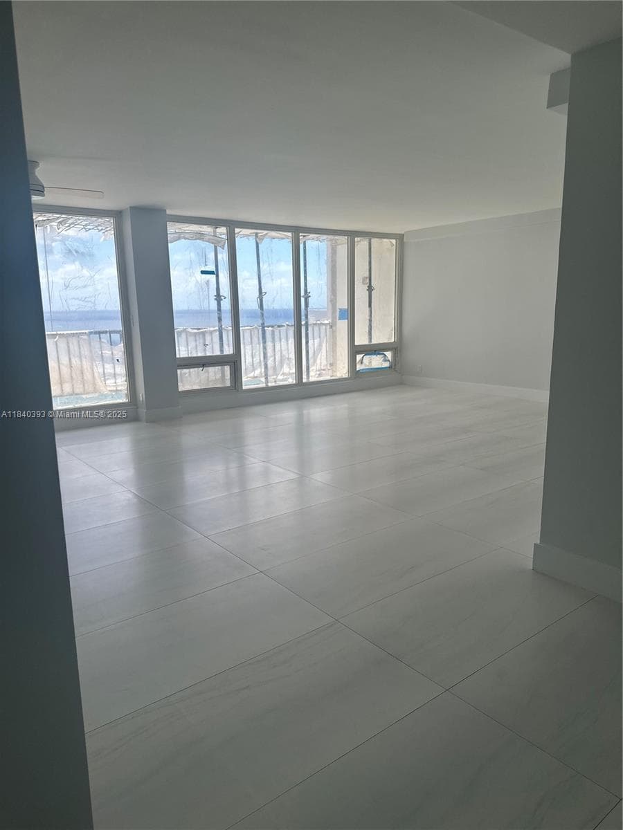 Plaza South · #17C in Fort Lauderdale - Photo 6