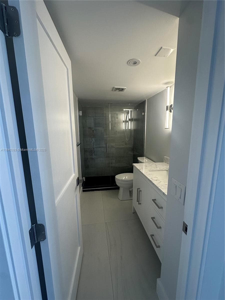 Plaza South · #17C in Fort Lauderdale - Photo 15
