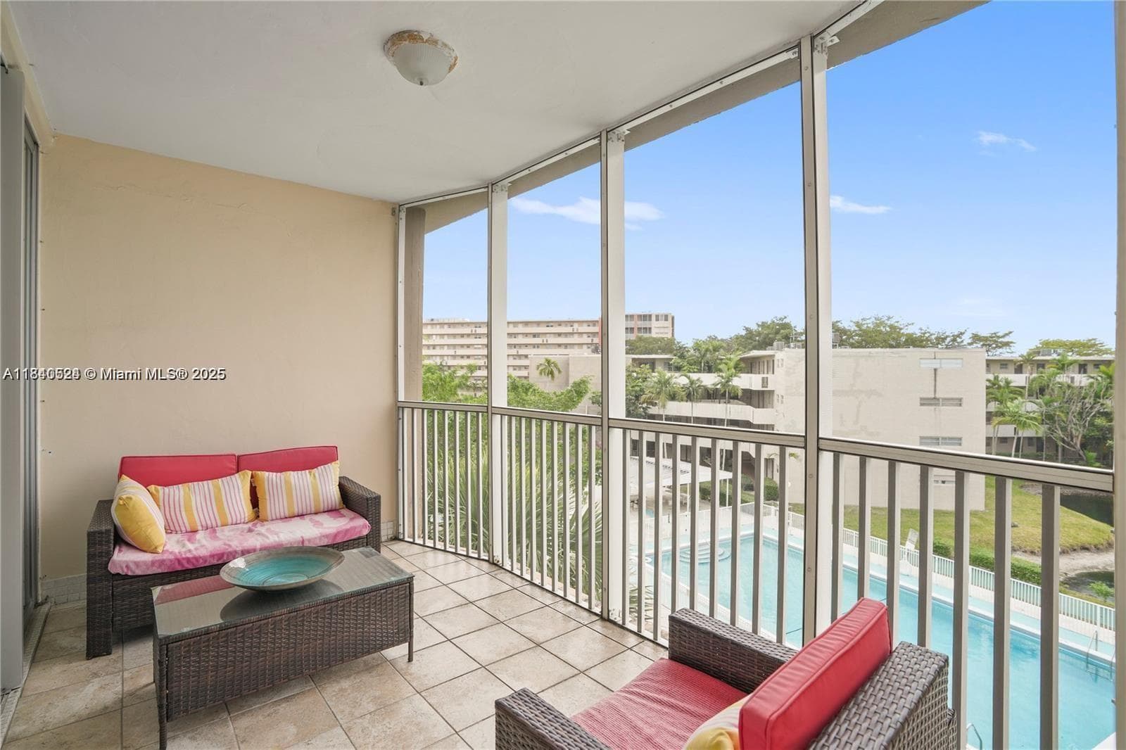 JADE WINDS GROUP ALLAMAND · #411-2 in Miami - Photo 4