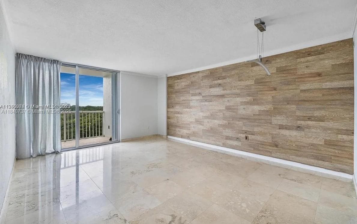 BRICKELL BISCAYNE CONDO · #10H in Miami - Photo 3