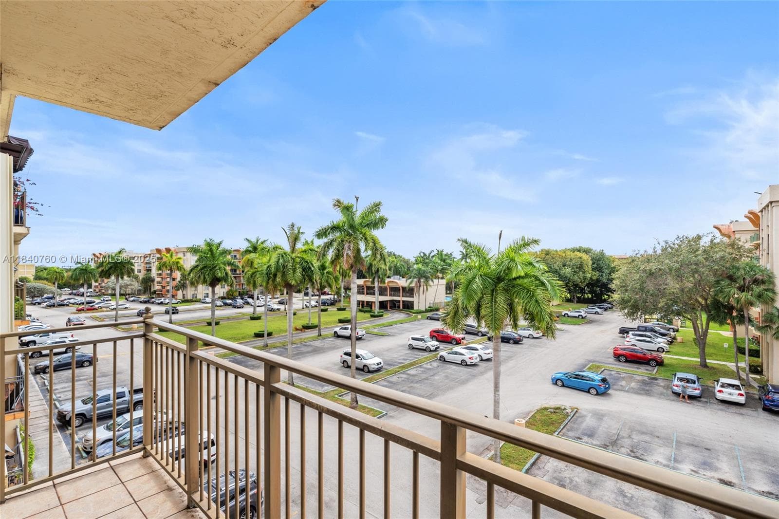 KEYSTONE COURTS · #W411 in Miami - Photo 26