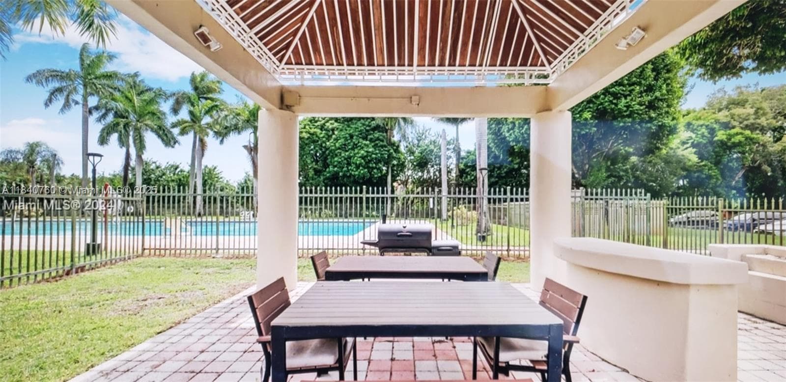 KEYSTONE COURTS · #W411 in Miami - Photo 39