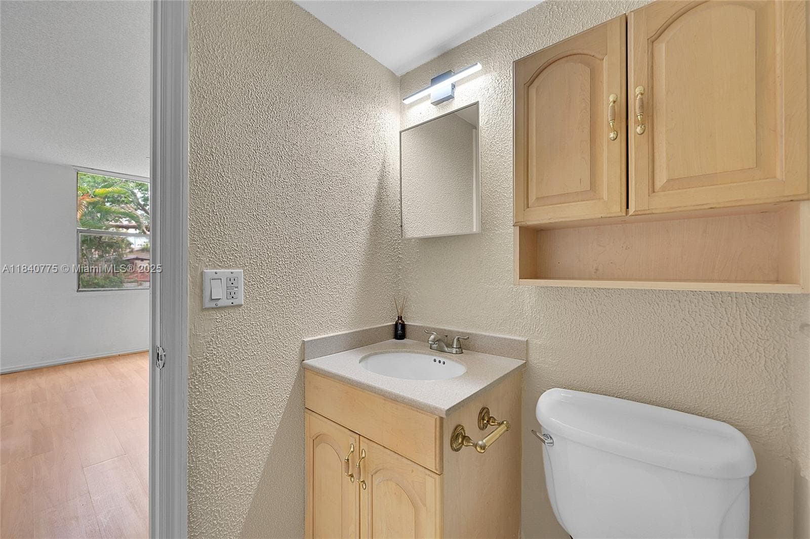 ROYAL PARK CONDO · #1C in Oakland Park - Photo 20