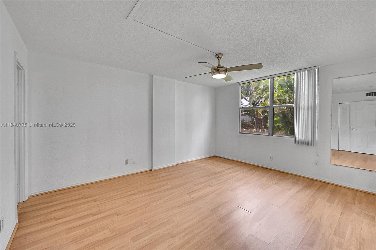 ROYAL PARK CONDO · #1C in Oakland Park - Photo 15