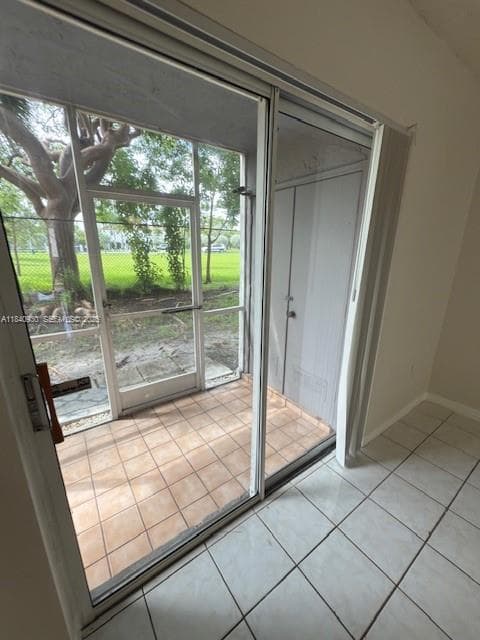 *MONTEREY VILLAGE-TWO COND · #103-1 in Miami - Photo 5