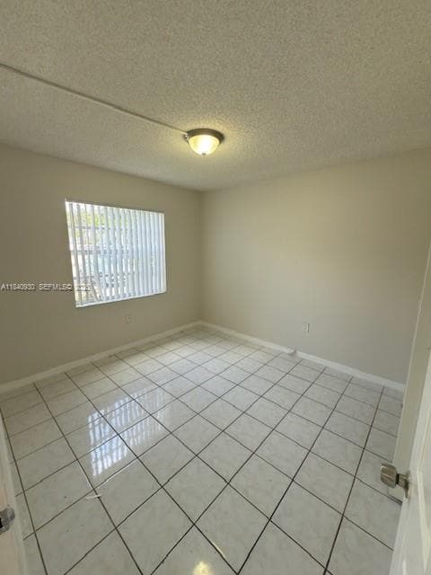 *MONTEREY VILLAGE-TWO COND · #103-1 in Miami - Photo 4