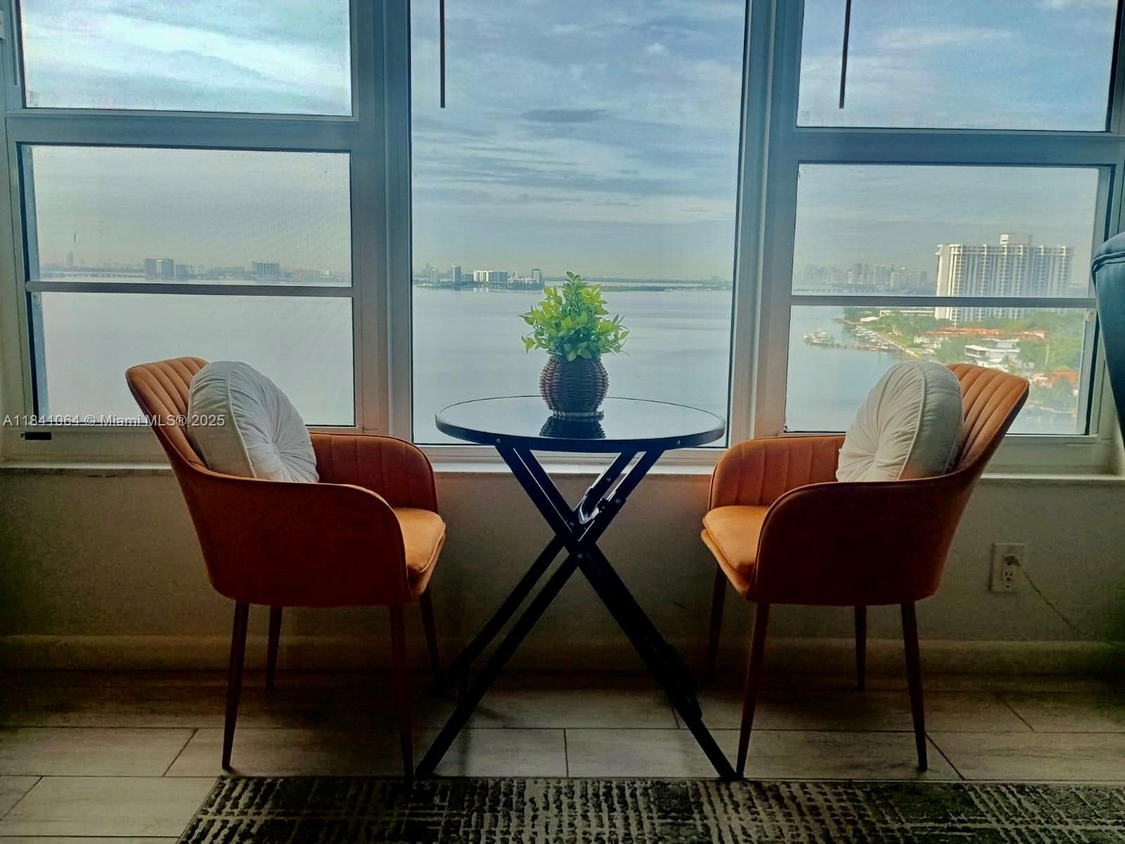 JOCKEY CLUB CONDO · #16C in Miami - Photo 6