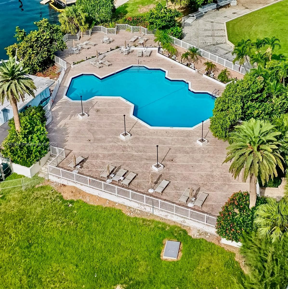 JOCKEY CLUB CONDO · #16C in Miami - Photo 25