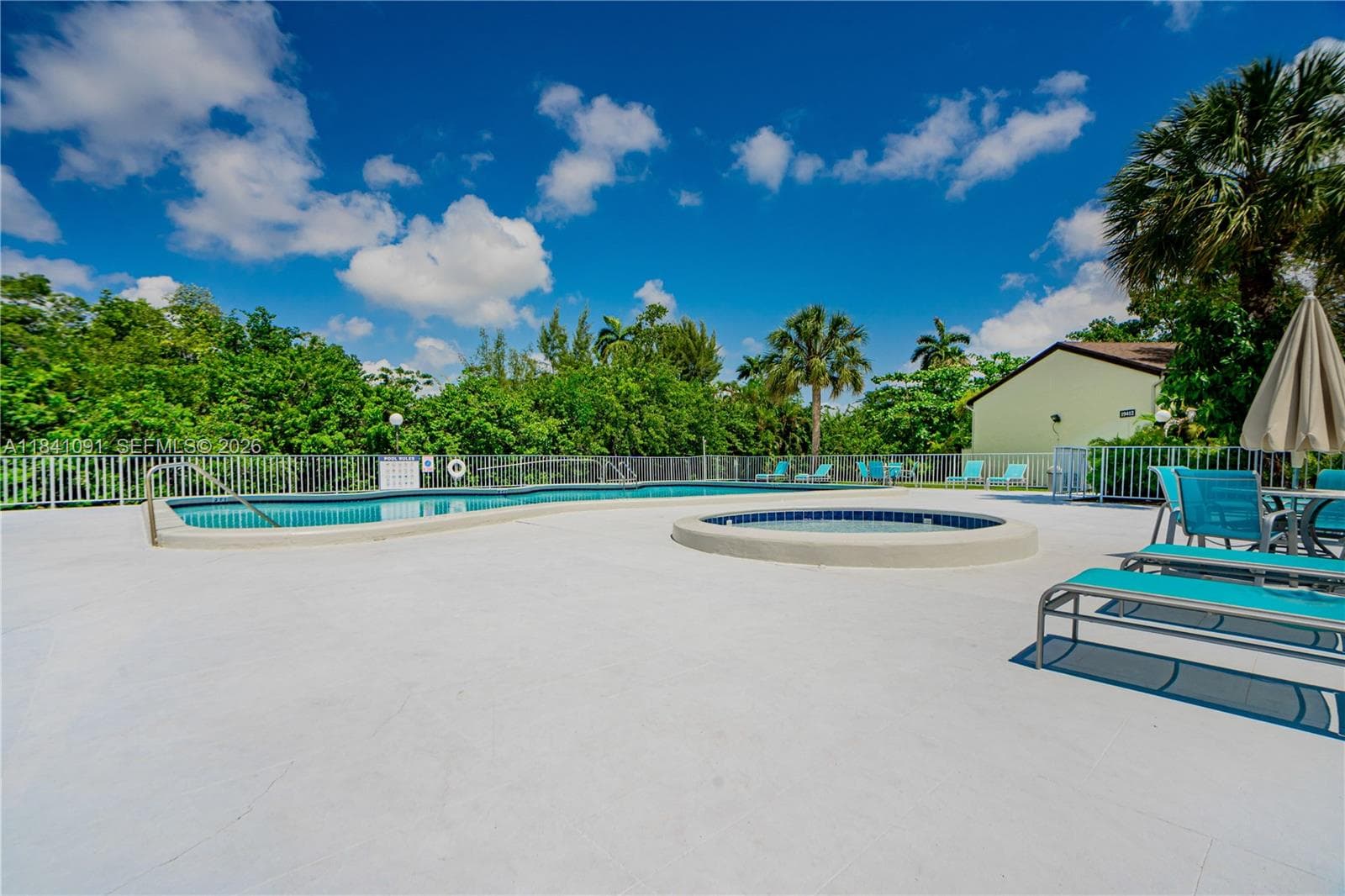 RIVERWOOD CONDO · #323C in Miami - Photo 51