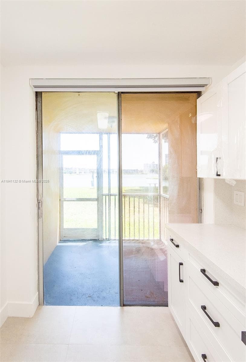 JADE WINDS GROUP-DAISY GA · #100-1 in Miami - Photo 14