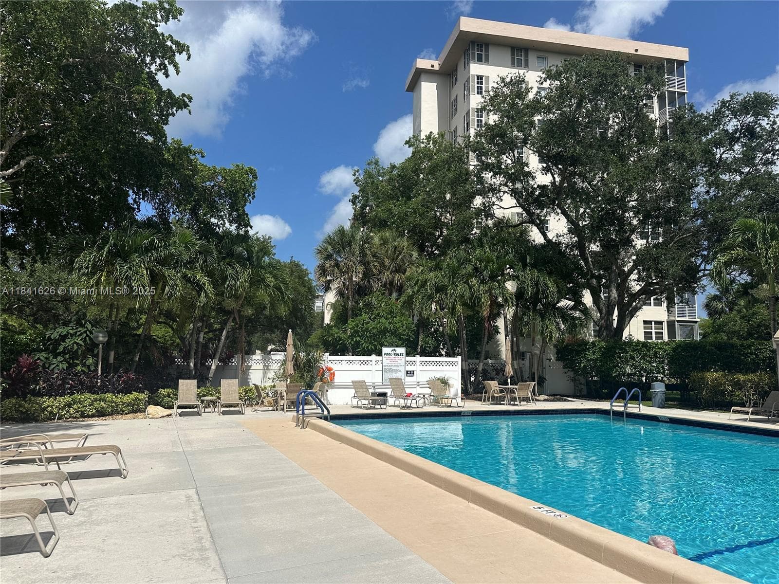 PALM-AIRE C C APTS 113 CO · #105 in Pompano Beach - Photo 36