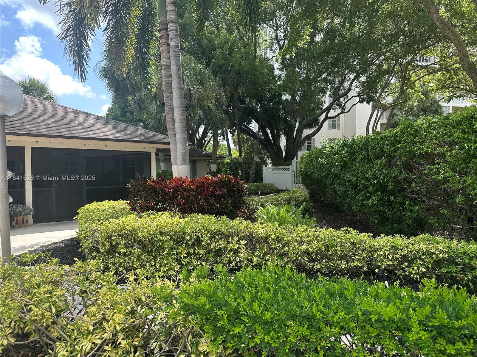 PALM-AIRE C C APTS 113 CO · #105 in Pompano Beach - Photo 33