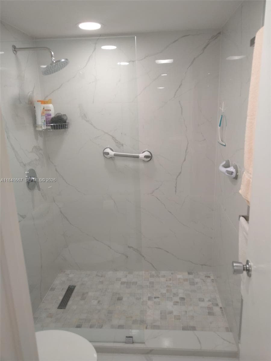 PALM-AIRE C C 67 CONDO · #203 in Pompano Beach - Photo 3
