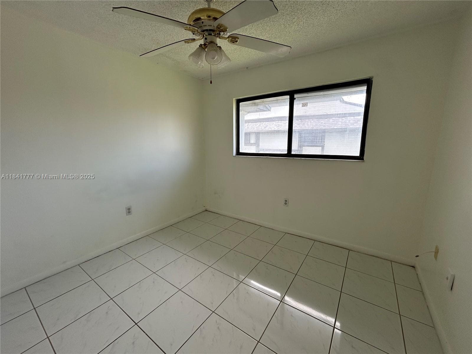 CARMEL LAKES CONDO NO 6 · #201 in Miami - Photo 13