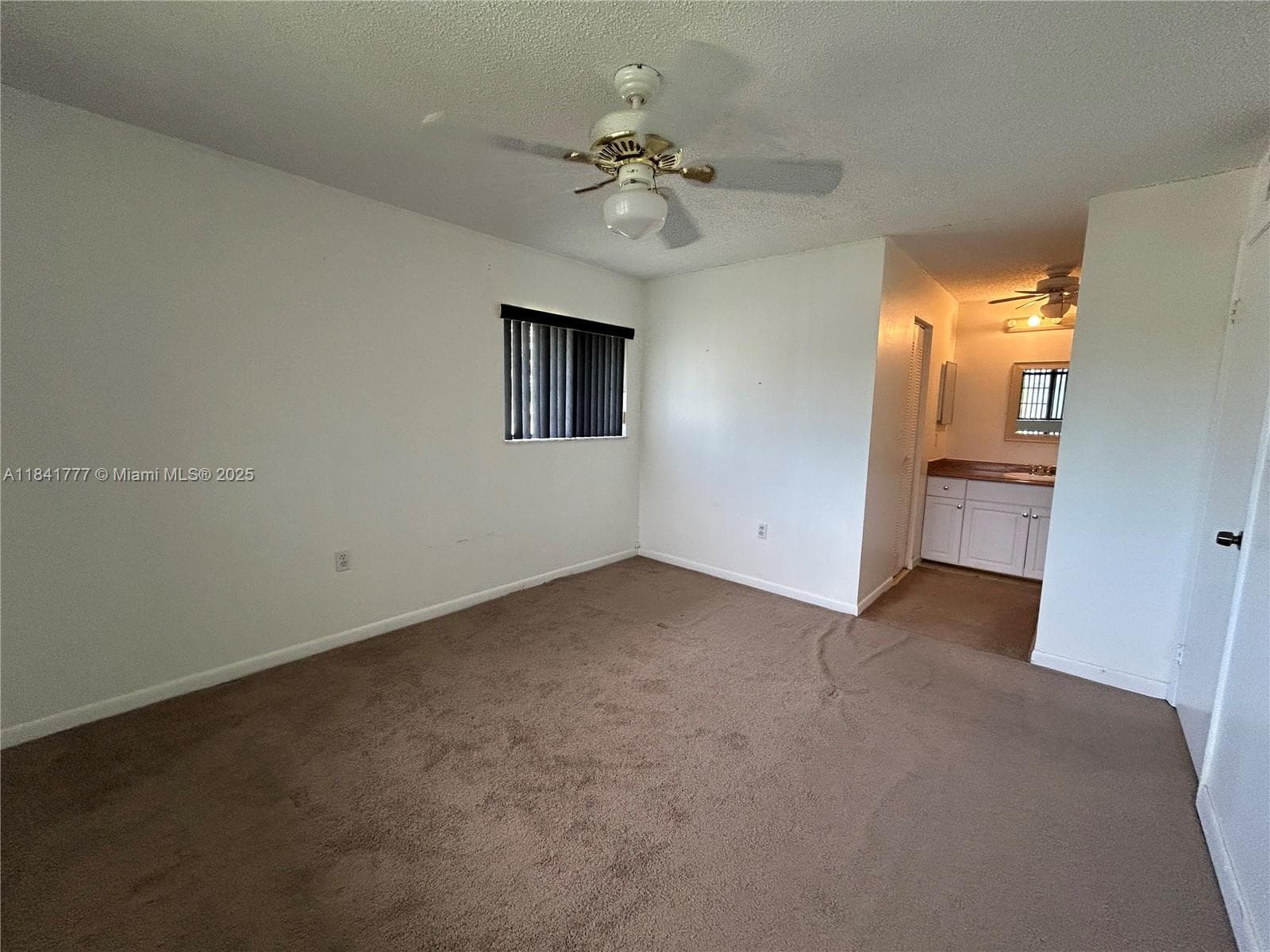 CARMEL LAKES CONDO NO 6 · #201 in Miami - Photo 16