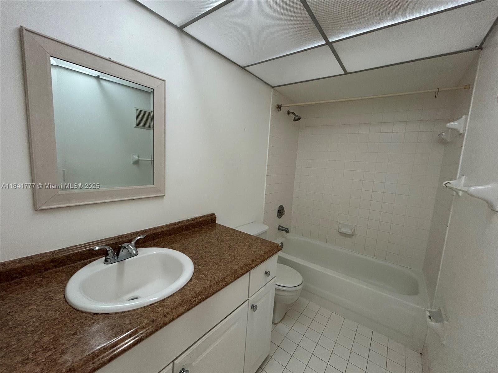 CARMEL LAKES CONDO NO 6 · #201 in Miami - Photo 12