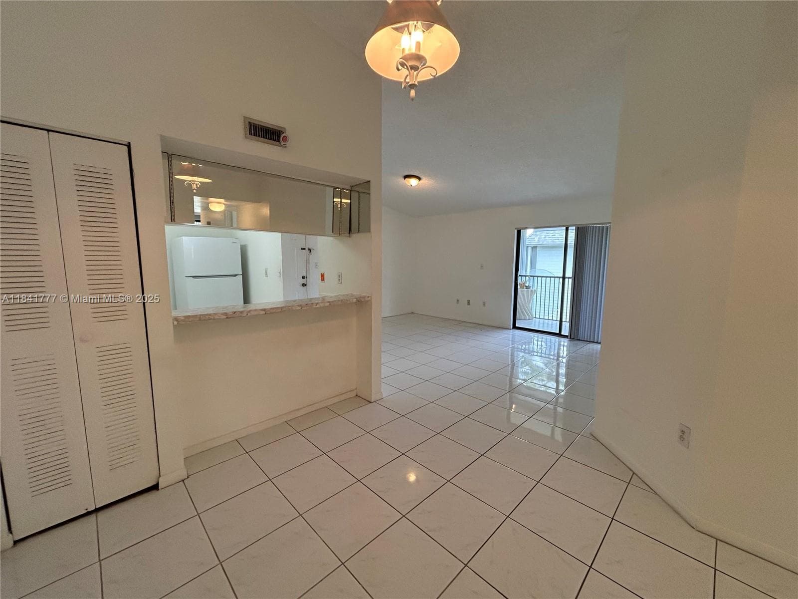 CARMEL LAKES CONDO NO 6 · #201 in Miami - Photo 8
