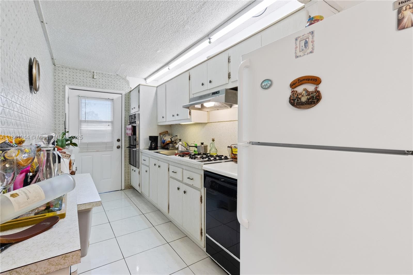 Ro-Month South · #C20 in Miami Gardens - Photo 6