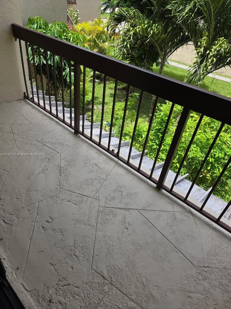 OPEN BALCONY WITH GARDEN AND POOL VIEW
