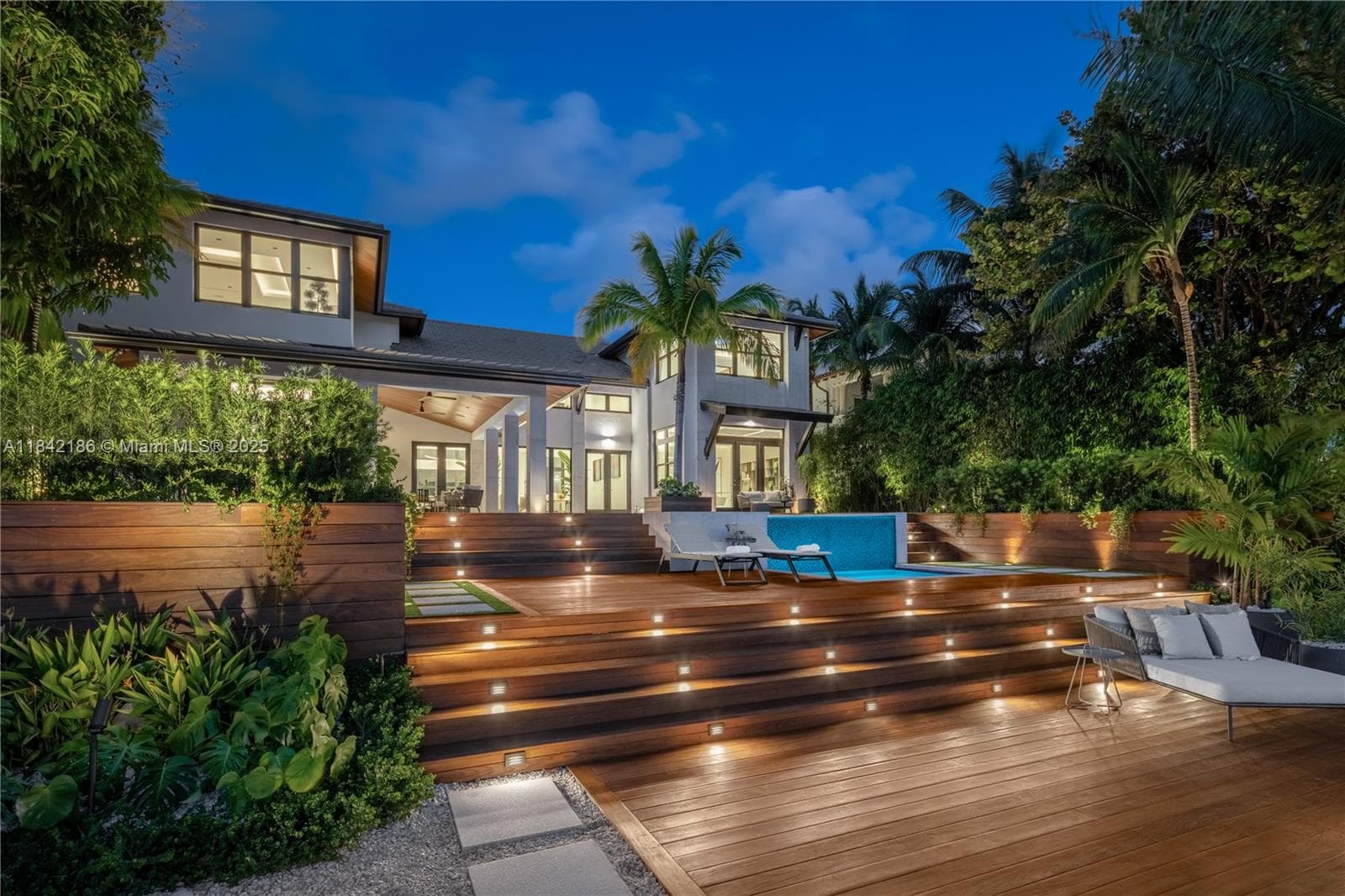4241 Palm Ln photo 88