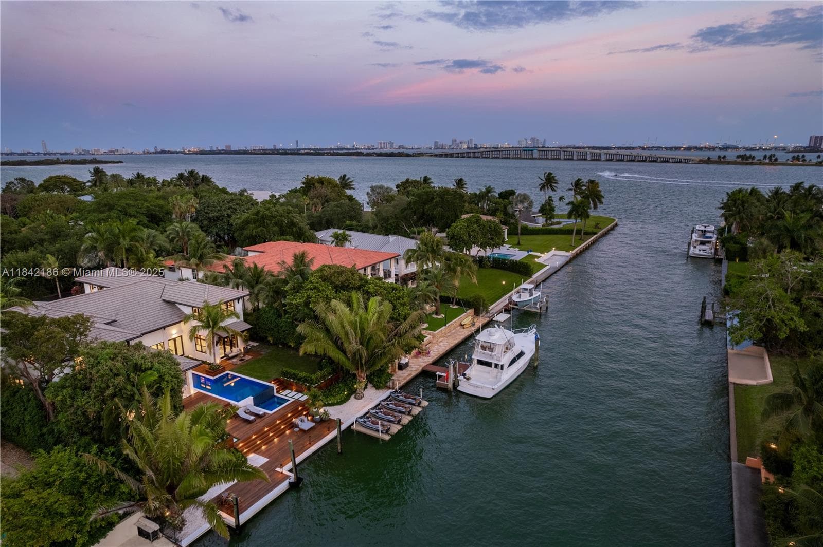 4241 Palm Ln photo 87