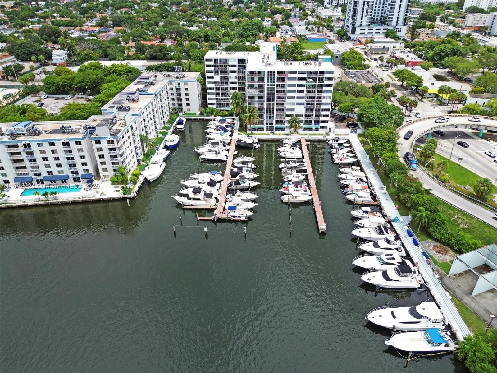 River Run Condo · #308 in Miami - Photo 6