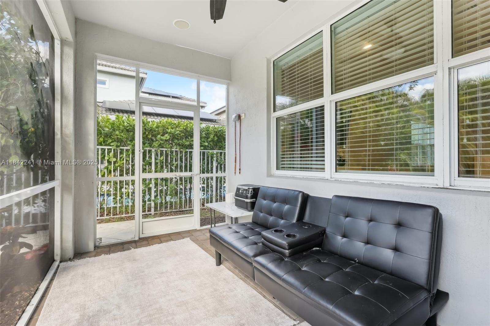1402 Myrtle Oak Ter photo 43