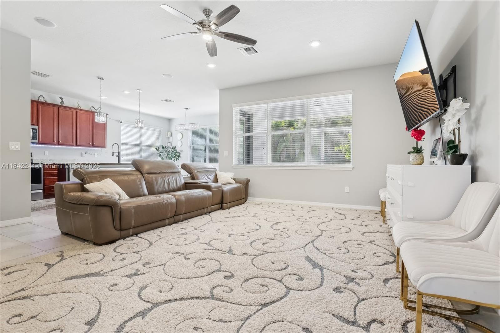1402 Myrtle Oak Ter photo 7