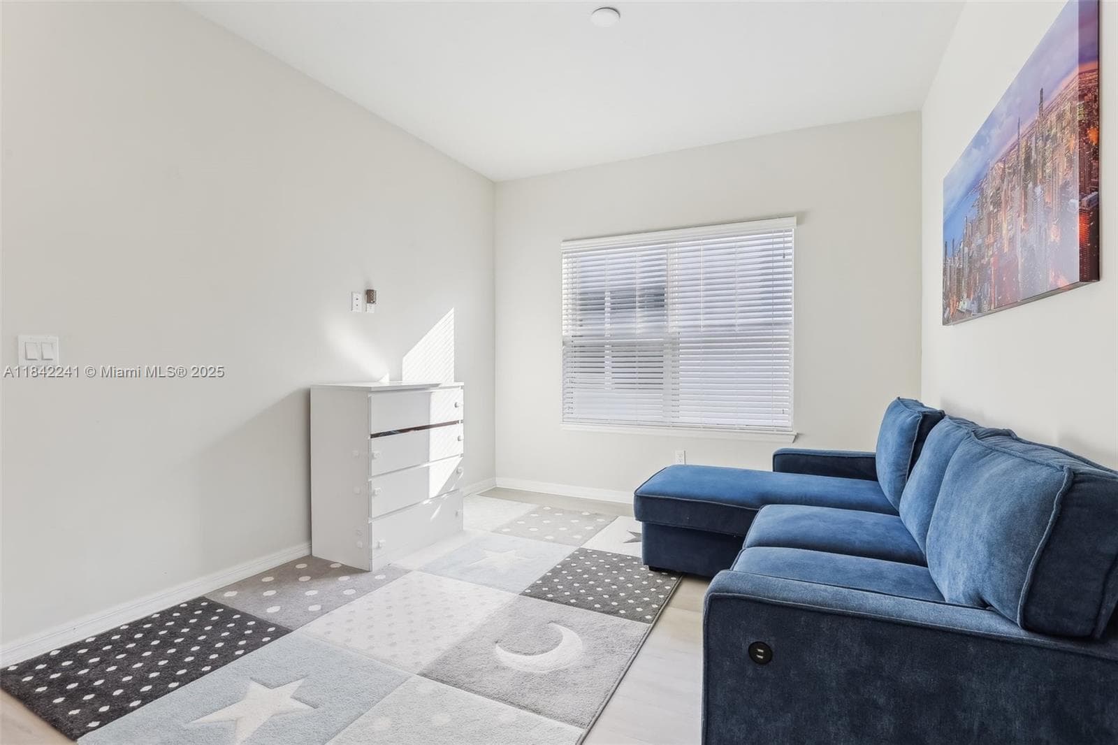 1402 Myrtle Oak Ter photo 32