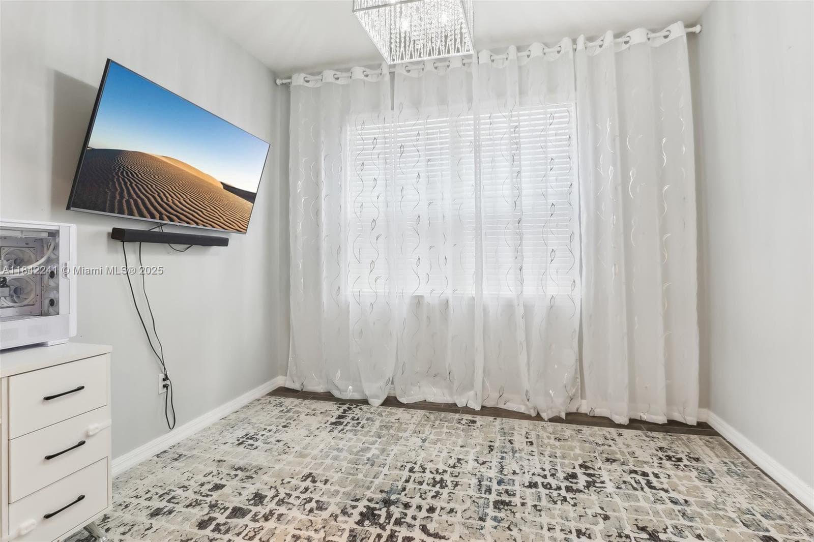 1402 Myrtle Oak Ter photo 20