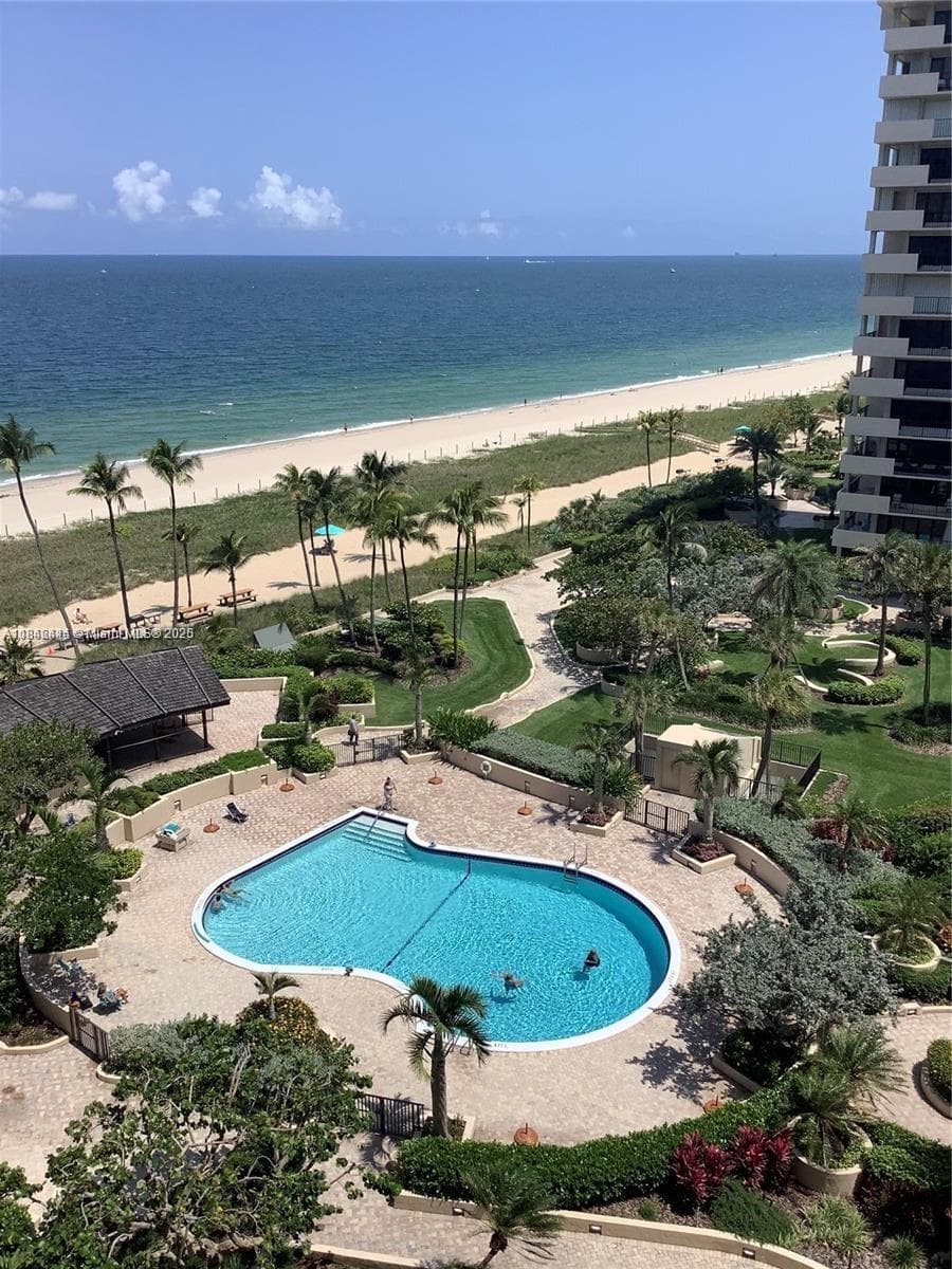 SEA RANCH CLUB A CONDO · #404 in Lauderdale By The Sea - Photo 2