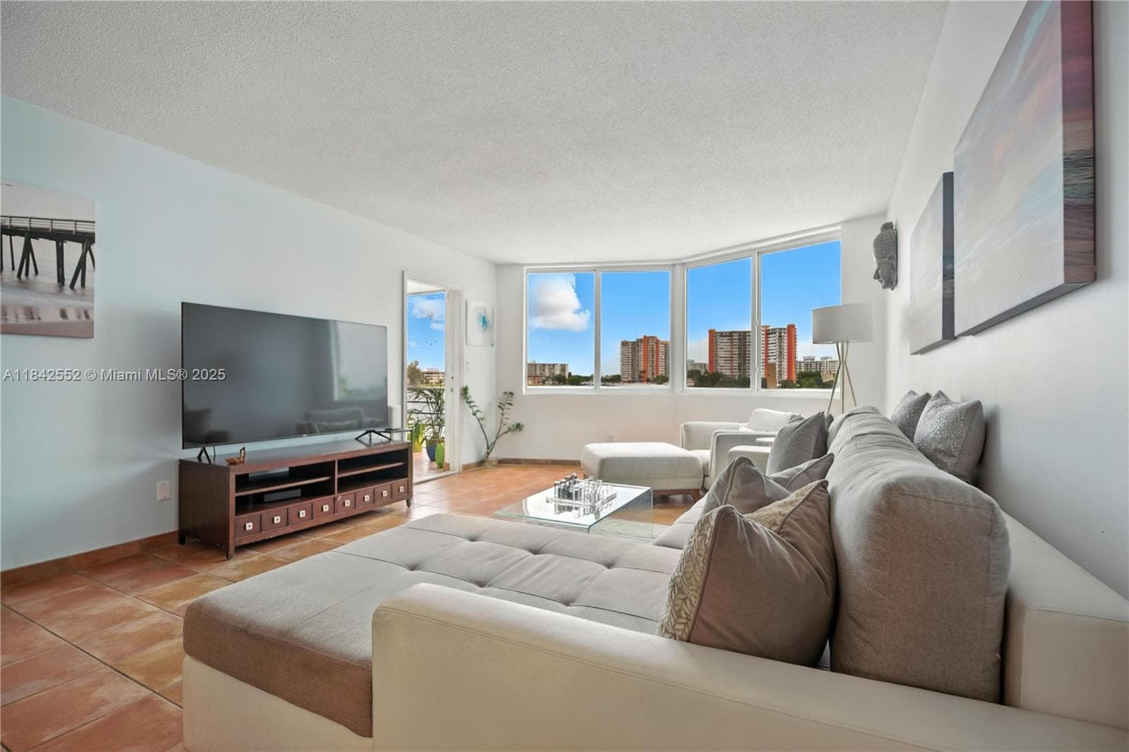 RIVIERA CONDOMINIUM · #A21 in Miami - Photo 3