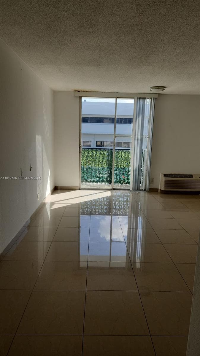 Golden Gate Apartments · #206 in Miami - Photo 2