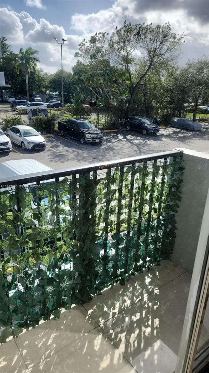 Golden Gate Apartments · #206 in Miami - Photo 4