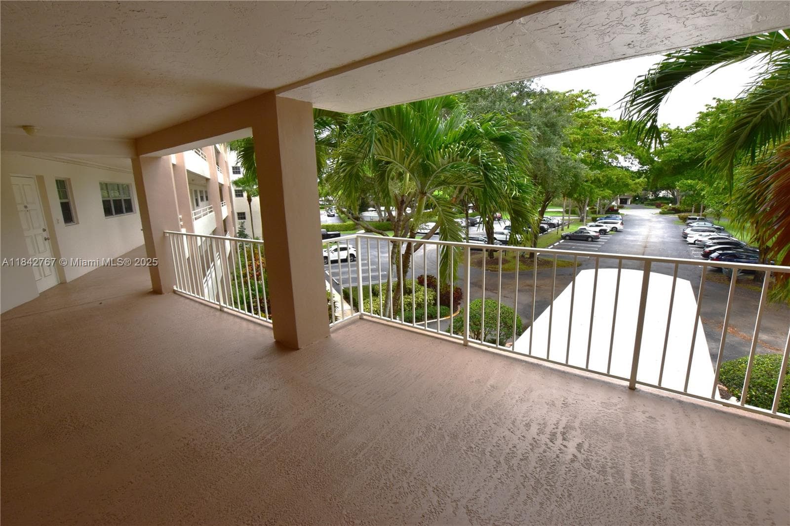 Palm Aire Country Club · #309 in Pompano Beach - Photo 30
