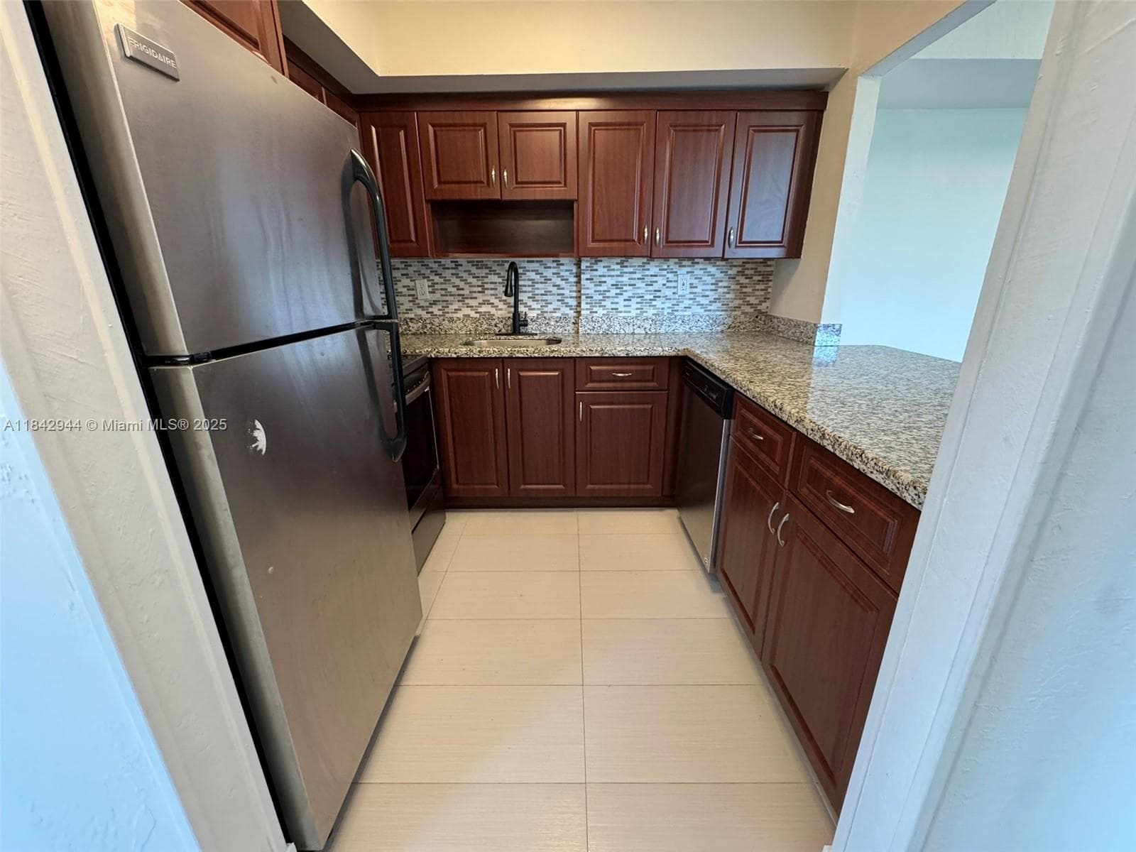 TIGERTAIL BAY CONDO · #404 in Miami - Photo 7