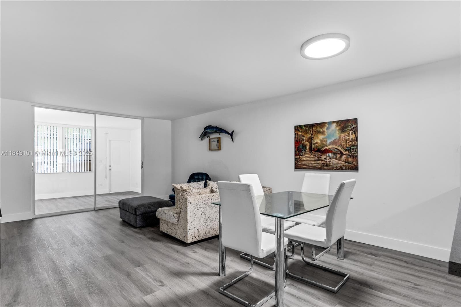 ROYAL OAKS CONDO · #125 in Miami - Photo 5