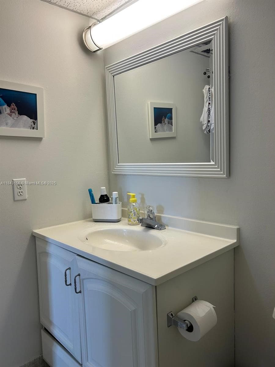 SOMERSET NO FIVE CONDO · #307 in Lauderdale Lakes - Photo 15