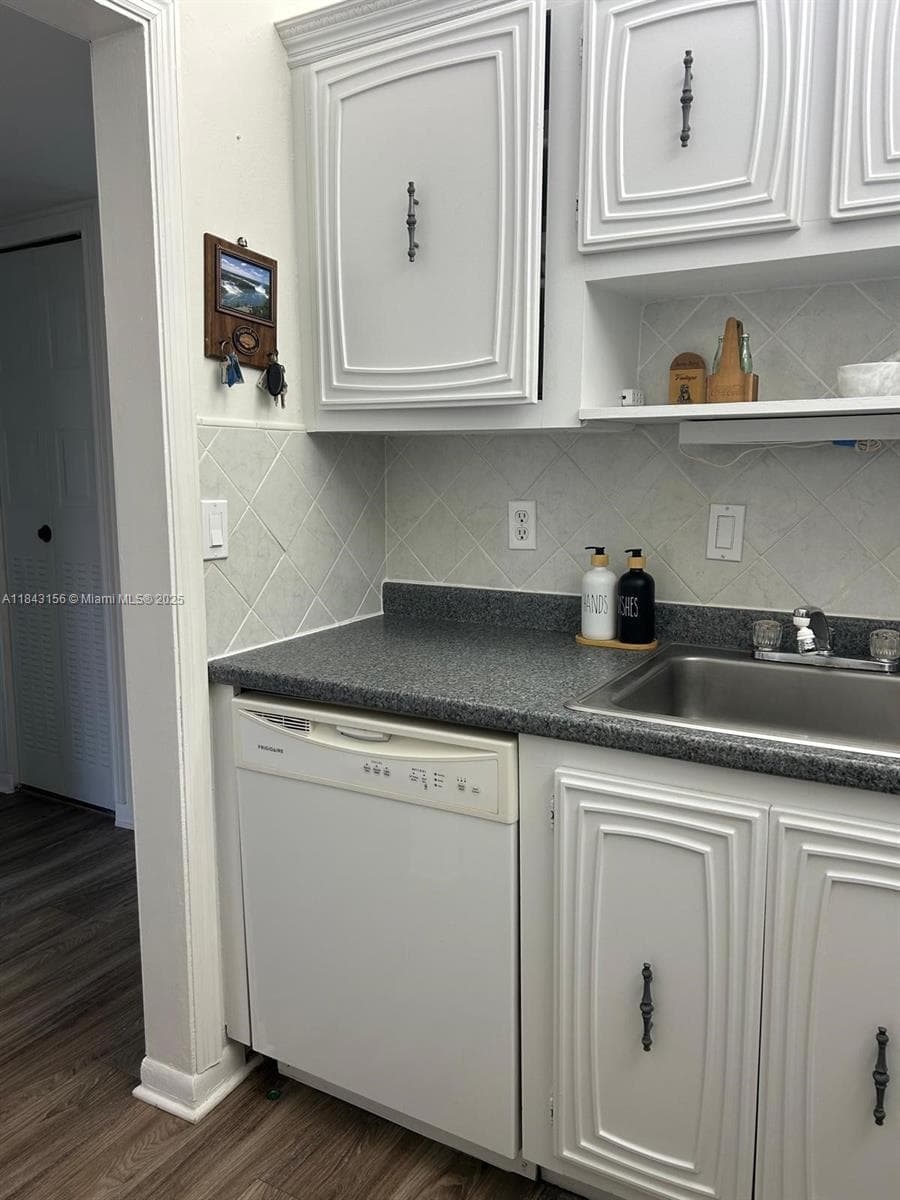 SOMERSET NO FIVE CONDO · #307 in Lauderdale Lakes - Photo 19