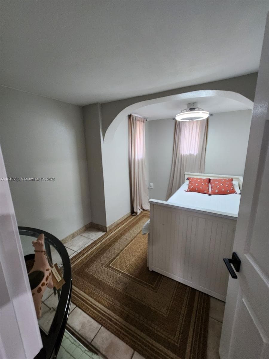 1872 SW 29th Ave #A photo 5